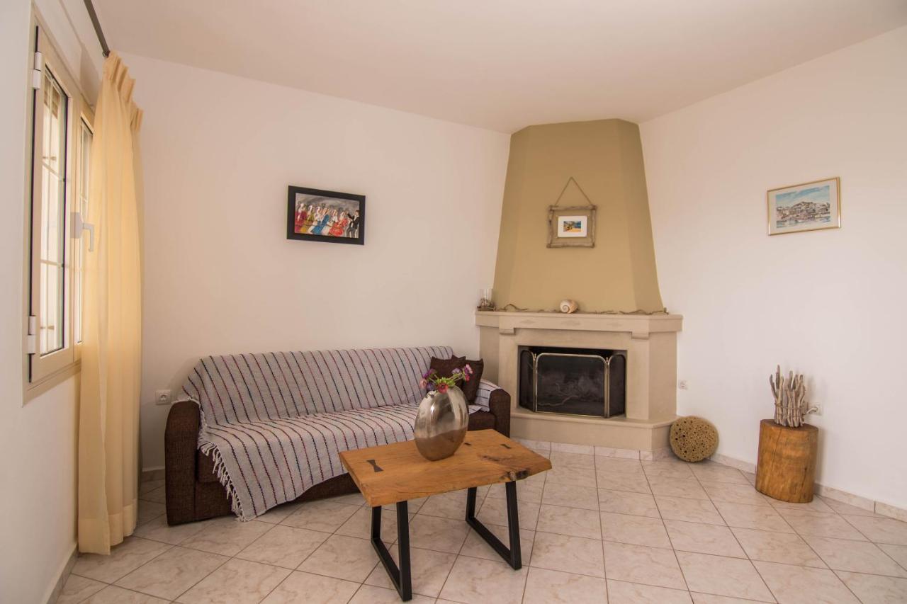 Fedra Apartments, View, Free Parking, 2Mins To Beach 팔레카스트론 외부 사진