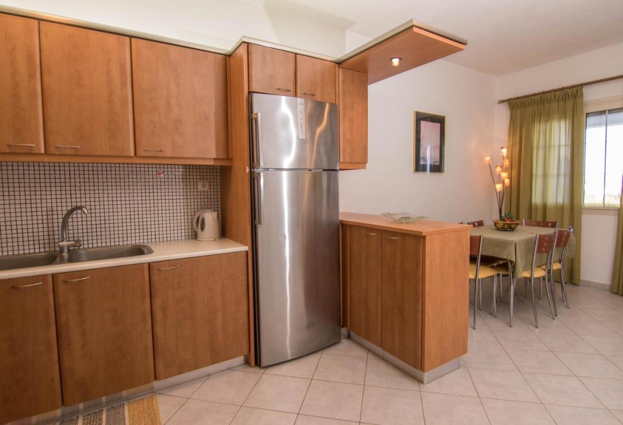 Fedra Apartments, View, Free Parking, 2Mins To Beach 팔레카스트론 외부 사진